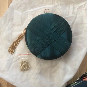 Green evening clutch bag